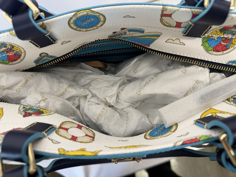 Disney Cruise Line Dooney and Bourke Tote Bag Mickey Mouse New With Tags DCL - Picture 5 of 12